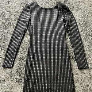 BLACK BACKLESS SEQUIN DRESS
